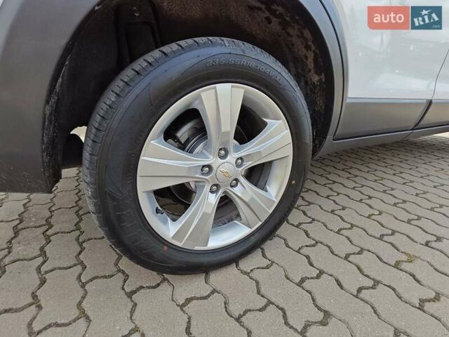 Белый Шевроле Каптива, объемом двигателя 2.2 л и пробегом 112 тыс. км за 13750 $, фото 46 на Automoto.ua