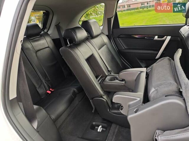 Белый Шевроле Каптива, объемом двигателя 2.2 л и пробегом 112 тыс. км за 13750 $, фото 92 на Automoto.ua