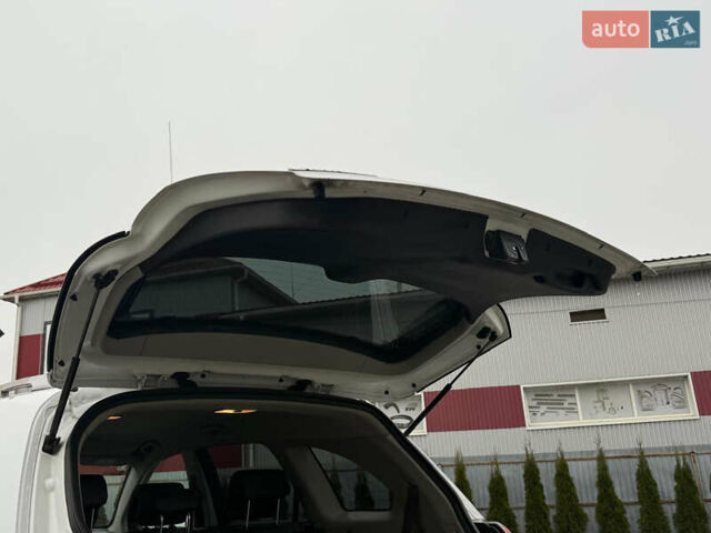 Белый Шевроле Каптива, объемом двигателя 2.2 л и пробегом 200 тыс. км за 10999 $, фото 42 на Automoto.ua