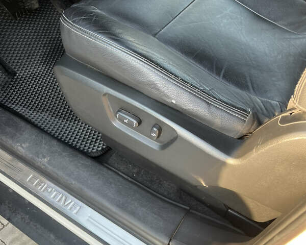 Білий Шевроле Каптіва, об'ємом двигуна 2.23 л та пробігом 241 тис. км за 12300 $, фото 23 на Automoto.ua