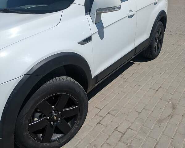 Білий Шевроле Каптіва, об'ємом двигуна 2.38 л та пробігом 170 тис. км за 9950 $, фото 29 на Automoto.ua