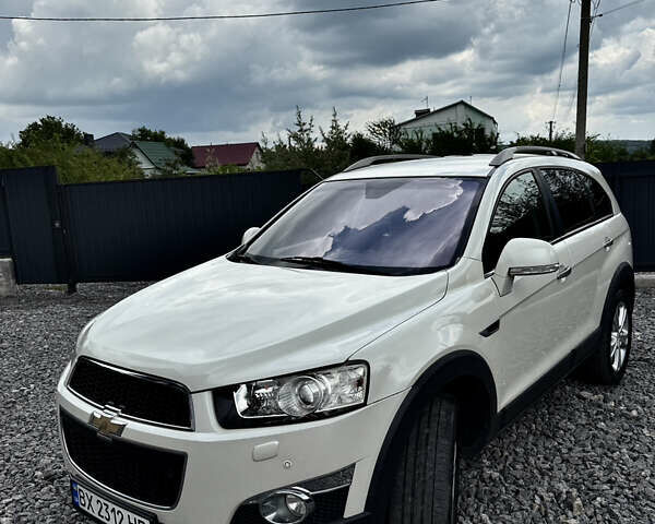 Білий Шевроле Каптіва, об'ємом двигуна 2.2 л та пробігом 249 тис. км за 10700 $, фото 53 на Automoto.ua