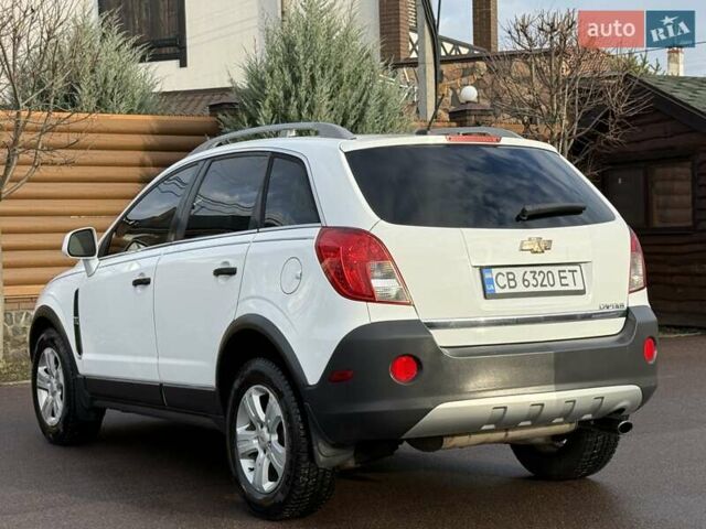 Белый Шевроле Каптива, объемом двигателя 2.38 л и пробегом 220 тыс. км за 8900 $, фото 22 на Automoto.ua