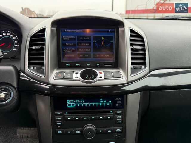 Белый Шевроле Каптива, объемом двигателя 2.2 л и пробегом 200 тыс. км за 12000 $, фото 36 на Automoto.ua