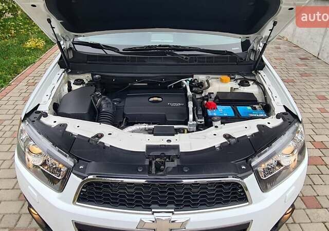 Белый Шевроле Каптива, объемом двигателя 2.2 л и пробегом 219 тыс. км за 9997 $, фото 24 на Automoto.ua