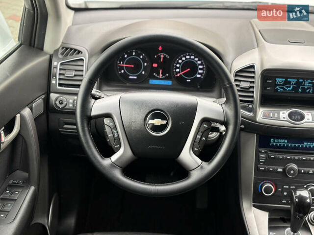 Белый Шевроле Каптива, объемом двигателя 2.2 л и пробегом 157 тыс. км за 11800 $, фото 23 на Automoto.ua