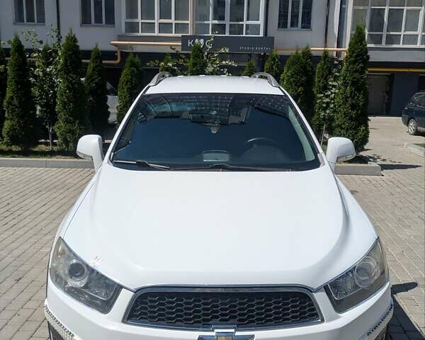 Білий Шевроле Каптіва, об'ємом двигуна 2.38 л та пробігом 170 тис. км за 9950 $, фото 15 на Automoto.ua