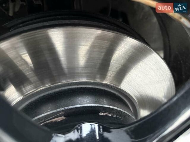 Белый Шевроле Каптива, объемом двигателя 2.2 л и пробегом 150 тыс. км за 12200 $, фото 53 на Automoto.ua