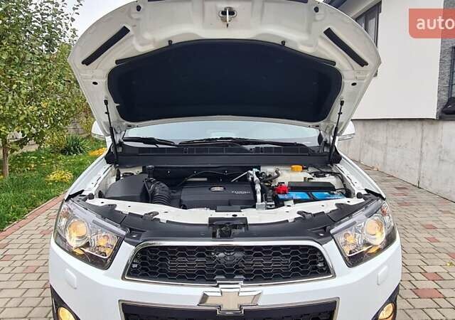 Белый Шевроле Каптива, объемом двигателя 2.2 л и пробегом 219 тыс. км за 9997 $, фото 29 на Automoto.ua