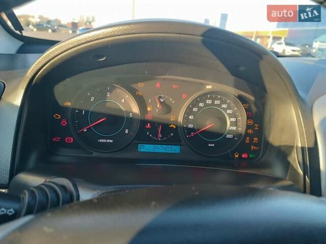Білий Шевроле Каптіва, об'ємом двигуна 2.2 л та пробігом 247 тис. км за 11500 $, фото 11 на Automoto.ua