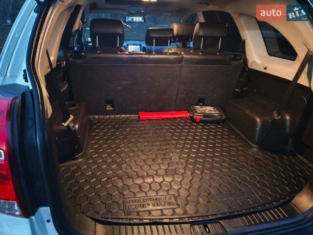 Белый Шевроле Каптива, объемом двигателя 2.23 л и пробегом 180 тыс. км за 14200 $, фото 24 на Automoto.ua