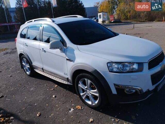 Белый Шевроле Каптива, объемом двигателя 2.23 л и пробегом 244 тыс. км за 13200 $, фото 13 на Automoto.ua
