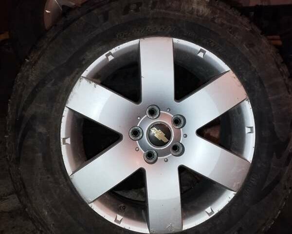 Белый Шевроле Каптива, объемом двигателя 2.23 л и пробегом 244 тыс. км за 13200 $, фото 2 на Automoto.ua