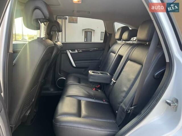 Белый Шевроле Каптива, объемом двигателя 2.2 л и пробегом 187 тыс. км за 12900 $, фото 27 на Automoto.ua