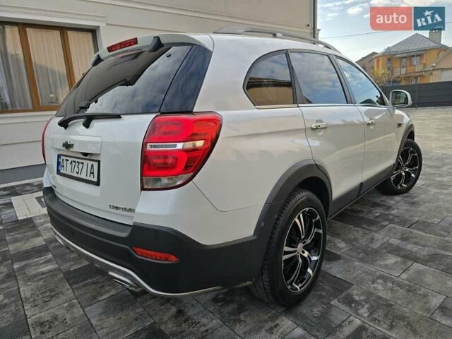 Белый Шевроле Каптива, объемом двигателя 2.2 л и пробегом 205 тыс. км за 11900 $, фото 77 на Automoto.ua