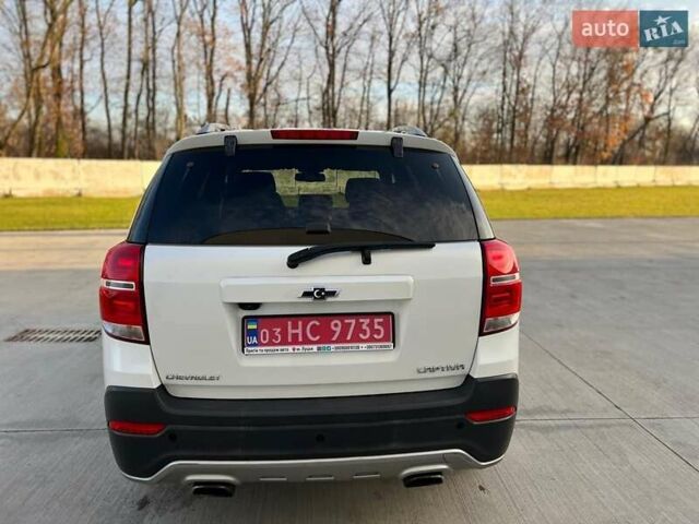 Белый Шевроле Каптива, объемом двигателя 2.2 л и пробегом 187 тыс. км за 12900 $, фото 15 на Automoto.ua