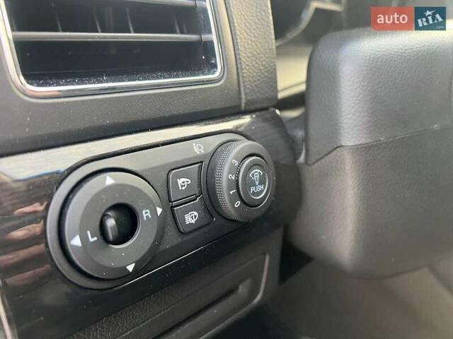 Белый Шевроле Каптива, объемом двигателя 2.2 л и пробегом 187 тыс. км за 12900 $, фото 31 на Automoto.ua