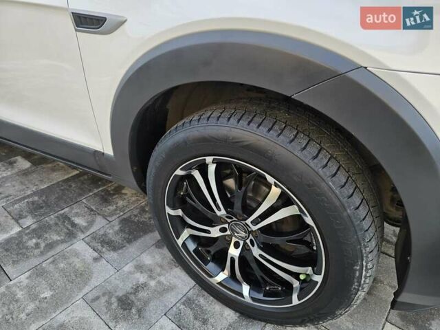 Белый Шевроле Каптива, объемом двигателя 2.2 л и пробегом 205 тыс. км за 11900 $, фото 71 на Automoto.ua