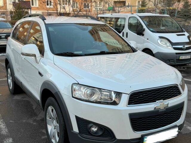 Белый Шевроле Каптива, объемом двигателя 2.4 л и пробегом 172 тыс. км за 11500 $, фото 6 на Automoto.ua