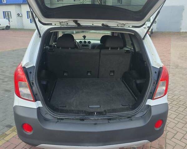 Шевроле Каптива 2013 в Ровно на Automoto.ua Белый Шевроле Каптива, объемом двигателя 2.38 л и пробегом 124 тыс. км за 8800 $, фото 18 на Automoto.ua