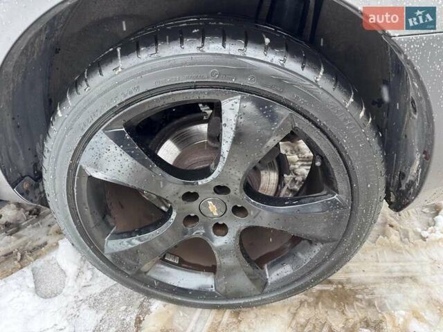 Белый Шевроле Каптива, объемом двигателя 2.2 л и пробегом 87 тыс. км за 12800 $, фото 17 на Automoto.ua