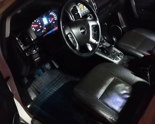 Белый Шевроле Каптива, объемом двигателя 2.23 л и пробегом 244 тыс. км за 13200 $, фото 37 на Automoto.ua