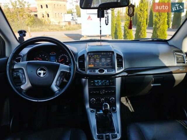 Белый Шевроле Каптива, объемом двигателя 2.23 л и пробегом 244 тыс. км за 13200 $, фото 34 на Automoto.ua