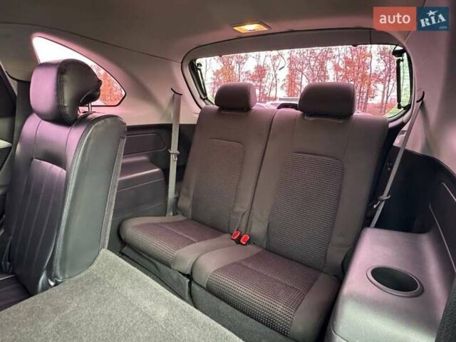 Белый Шевроле Каптива, объемом двигателя 2 л и пробегом 181 тыс. км за 10600 $, фото 17 на Automoto.ua