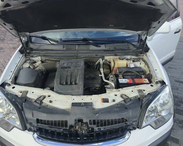 Шевроле Каптива 2013 в Ровно на Automoto.ua Белый Шевроле Каптива, объемом двигателя 2.38 л и пробегом 124 тыс. км за 8800 $, фото 17 на Automoto.ua