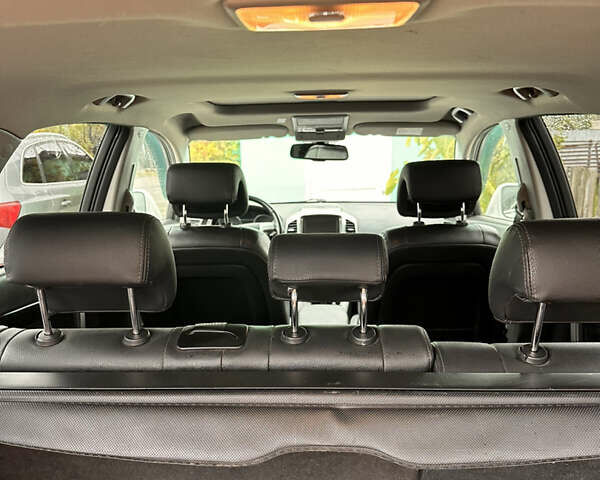 Шевроле Каптива 2013 в Луцке на Automoto.ua Белый Шевроле Каптива, объемом двигателя 2.23 л и пробегом 201 тыс. км за 10000 $, фото 5 на Automoto.ua