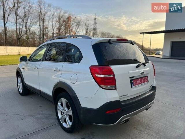 Белый Шевроле Каптива, объемом двигателя 2.2 л и пробегом 187 тыс. км за 12900 $, фото 12 на Automoto.ua