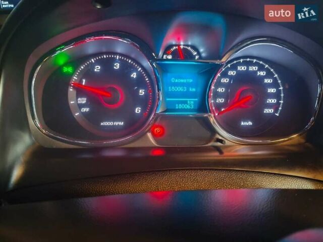 Белый Шевроле Каптива, объемом двигателя 2.23 л и пробегом 180 тыс. км за 14200 $, фото 9 на Automoto.ua
