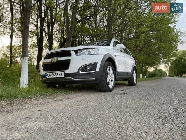 Белый Шевроле Каптива, объемом двигателя 2.23 л и пробегом 215 тыс. км за 13000 $, фото 8 на Automoto.ua