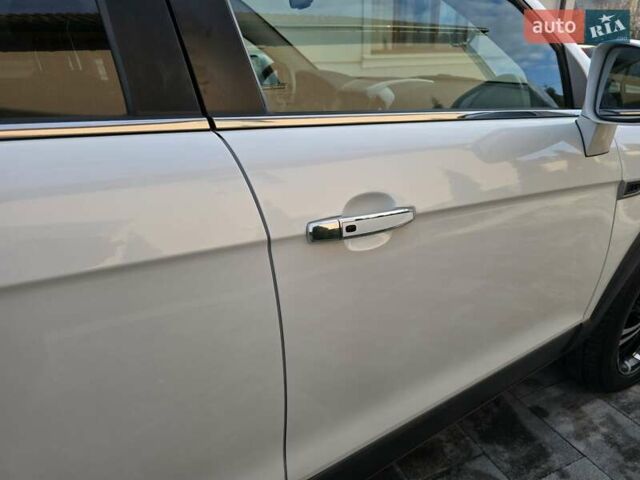 Белый Шевроле Каптива, объемом двигателя 2.2 л и пробегом 205 тыс. км за 11900 $, фото 69 на Automoto.ua