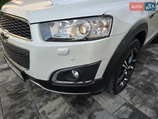 Белый Шевроле Каптива, объемом двигателя 2.2 л и пробегом 205 тыс. км за 11900 $, фото 48 на Automoto.ua