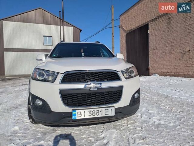 Білий Шевроле Каптіва, об'ємом двигуна 2.23 л та пробігом 232 тис. км за 10500 $, фото 1 на Automoto.ua