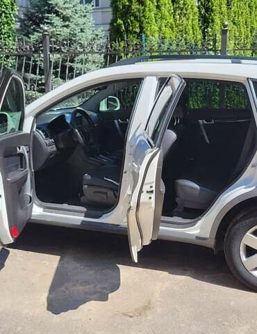 Білий Шевроле Каптіва, об'ємом двигуна 2.38 л та пробігом 250 тис. км за 11700 $, фото 1 на Automoto.ua