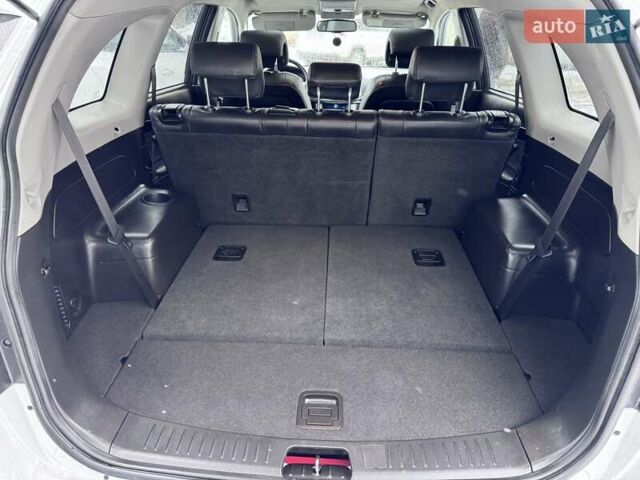 Белый Шевроле Каптива, объемом двигателя 2.2 л и пробегом 87 тыс. км за 12800 $, фото 24 на Automoto.ua