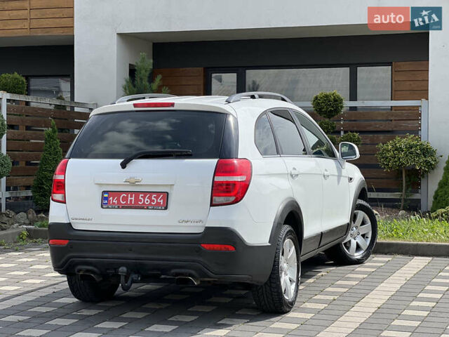 Белый Шевроле Каптива, объемом двигателя 2.2 л и пробегом 177 тыс. км за 12900 $, фото 14 на Automoto.ua