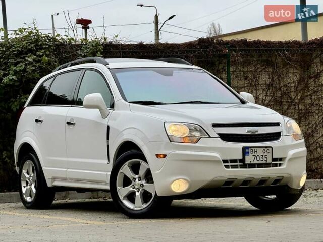 Белый Шевроле Каптива, объемом двигателя 2.4 л и пробегом 220 тыс. км за 7999 $, фото 10 на Automoto.ua