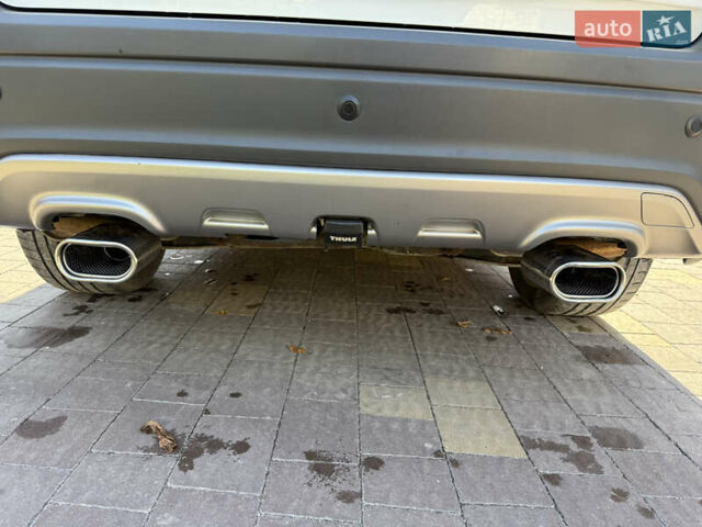 Білий Шевроле Каптіва, об'ємом двигуна 2.2 л та пробігом 200 тис. км за 13604 $, фото 60 на Automoto.ua