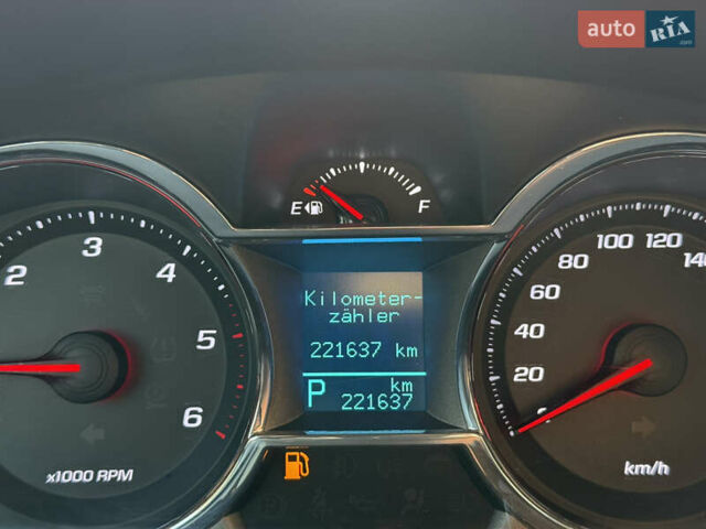 Білий Шевроле Каптіва, об'ємом двигуна 2.2 л та пробігом 200 тис. км за 13604 $, фото 33 на Automoto.ua