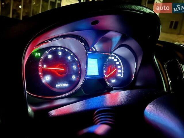 Білий Шевроле Каптіва, об'ємом двигуна 2.23 л та пробігом 158 тис. км за 12900 $, фото 97 на Automoto.ua