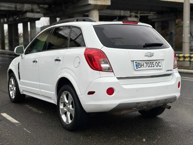 Білий Шевроле Каптіва, об'ємом двигуна 2.4 л та пробігом 1 тис. км за 7500 $, фото 6 на Automoto.ua