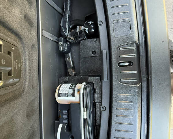 Білий Шевроле Каптіва, об'ємом двигуна 2.2 л та пробігом 200 тис. км за 13604 $, фото 64 на Automoto.ua