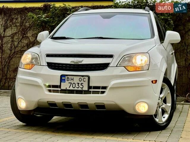 Белый Шевроле Каптива, объемом двигателя 2.4 л и пробегом 220 тыс. км за 7999 $, фото 9 на Automoto.ua