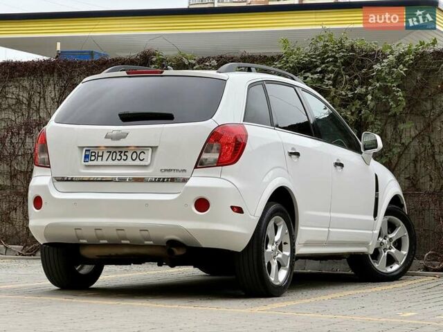 Белый Шевроле Каптива, объемом двигателя 2.4 л и пробегом 220 тыс. км за 7999 $, фото 18 на Automoto.ua