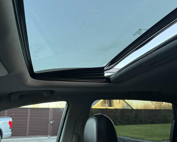 Белый Шевроле Каптива, объемом двигателя 2.38 л и пробегом 173 тыс. км за 9300 $, фото 11 на Automoto.ua