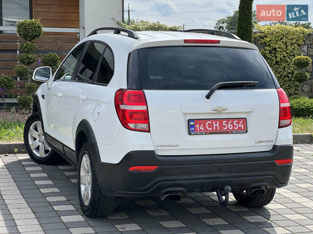 Белый Шевроле Каптива, объемом двигателя 2.2 л и пробегом 177 тыс. км за 12900 $, фото 19 на Automoto.ua