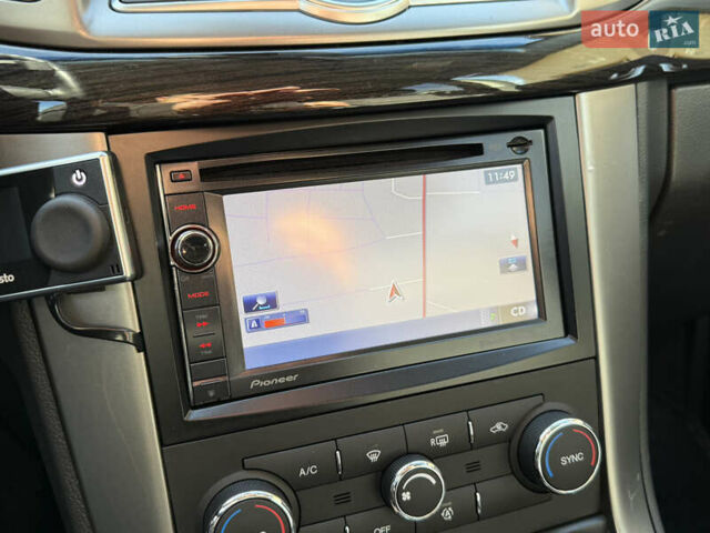 Білий Шевроле Каптіва, об'ємом двигуна 2.2 л та пробігом 200 тис. км за 13604 $, фото 40 на Automoto.ua